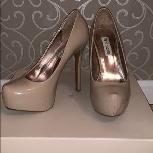 Steve Madden Pumps